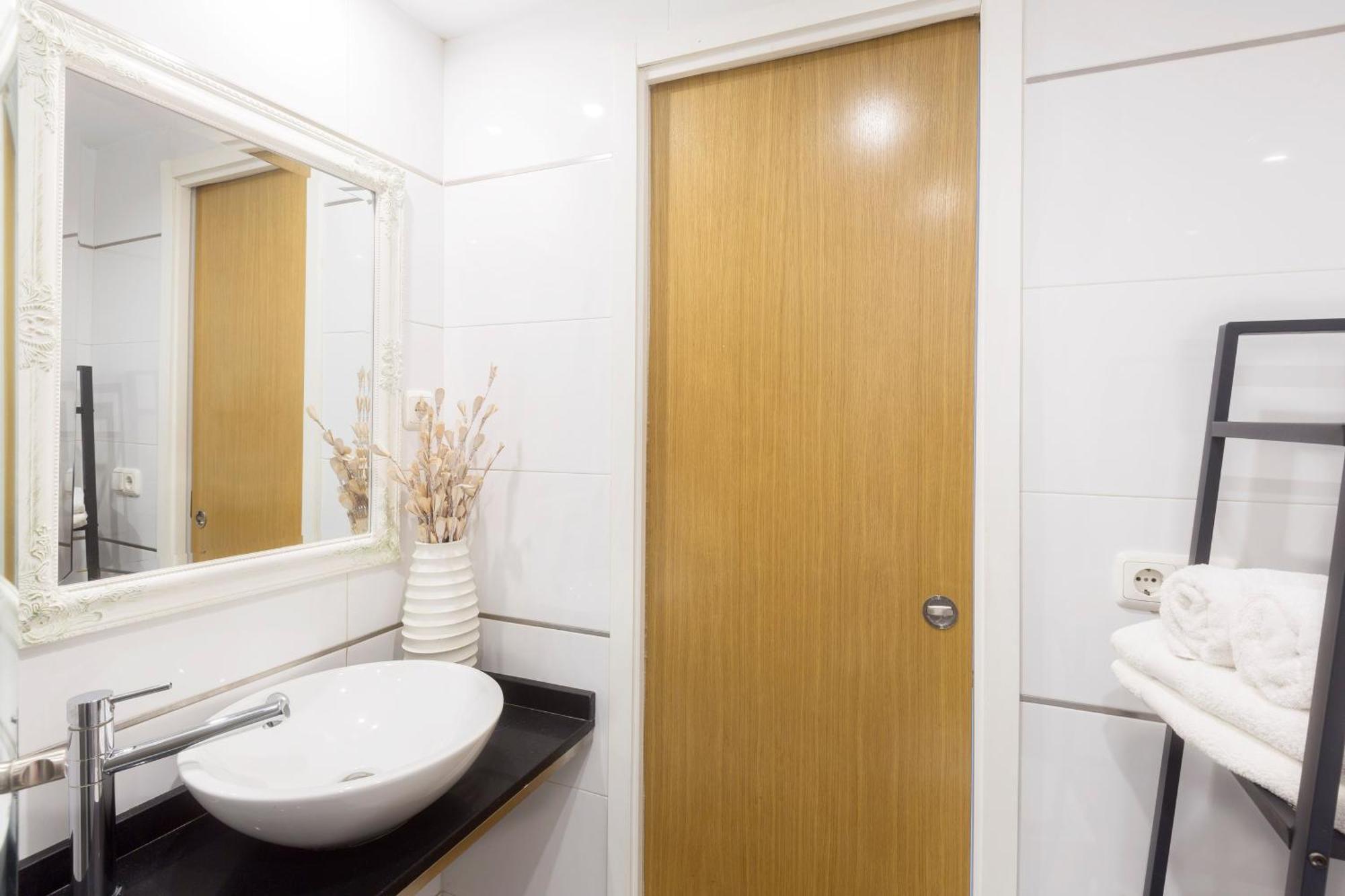 La Marina Suite Málaga Exterior foto